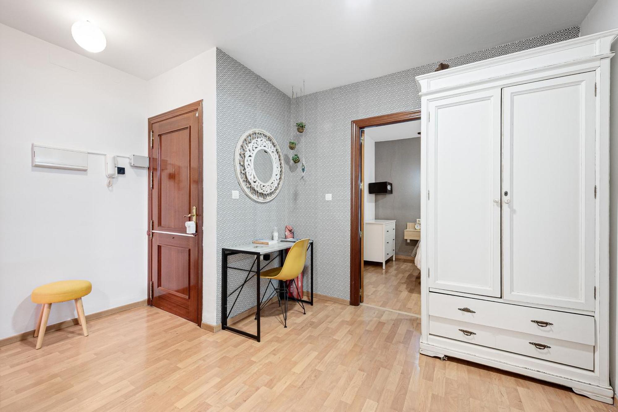 Urbanchicmalaga 2Bedroom Oasis In Historic Malaga Centre מראה חיצוני תמונה
